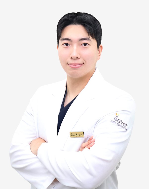 Dr. Heo Jeong-sik, Clinic Director